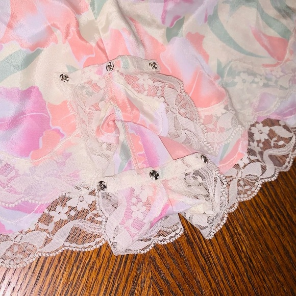 Vintage Victoria's Secret Gold Label Floral Satin Lace Romper Lingerie Suit L - Picture 8 of 9